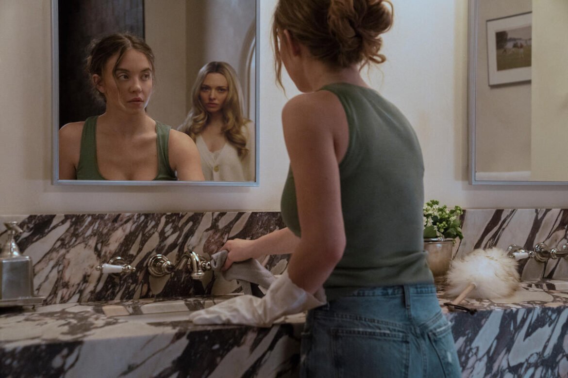 Amanda Seyfried amd Sydney The Housemaid Movie